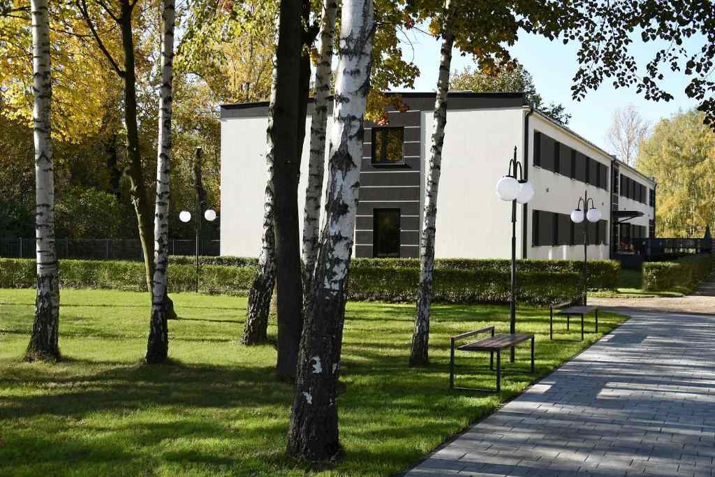 Geris - building and garden in Częstochowa